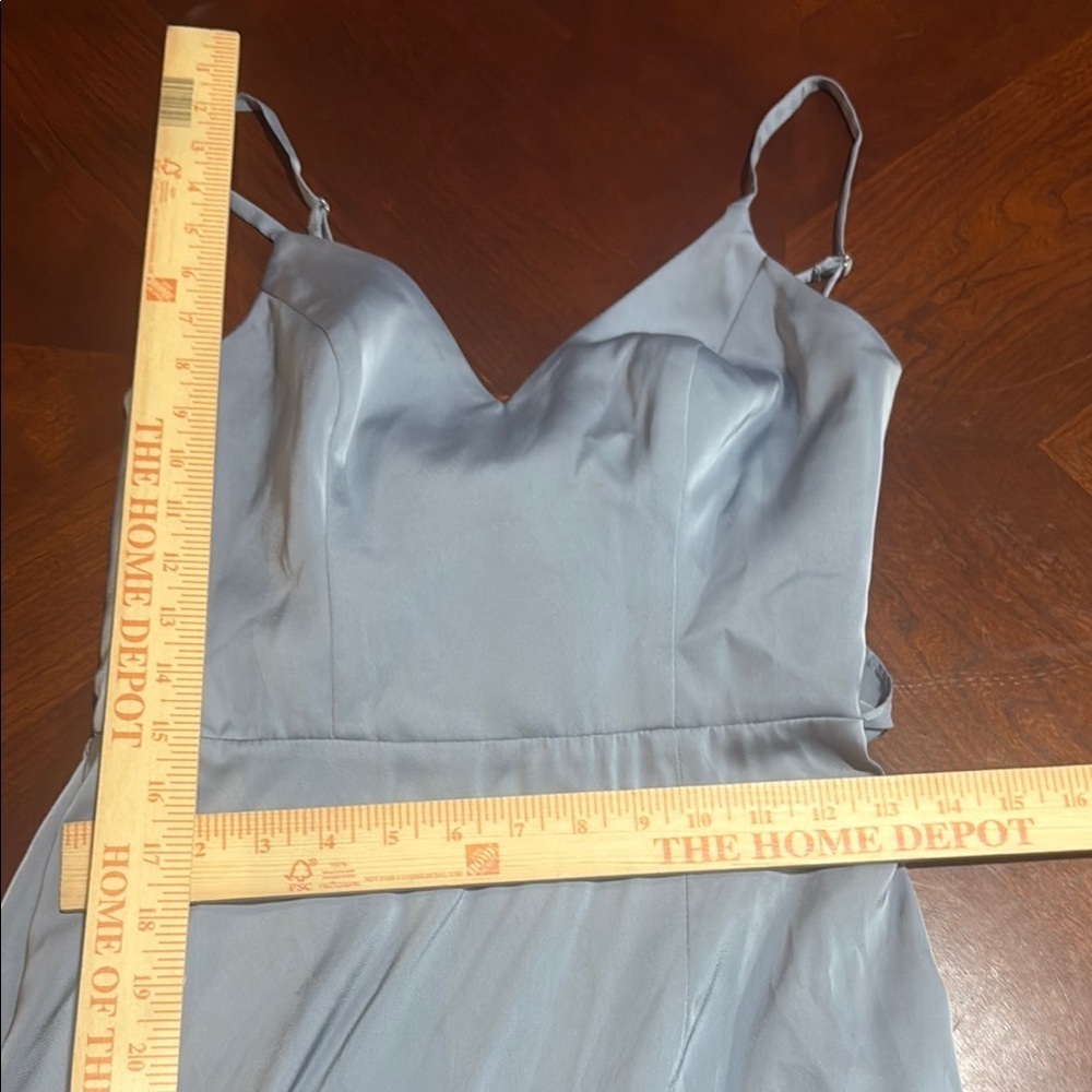 Elegant Blue Evening Gown - Picture 6 of 11